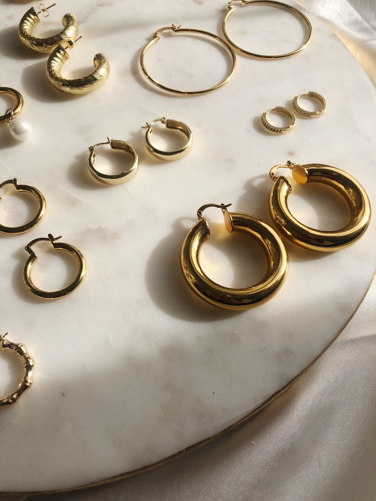 HOOPS