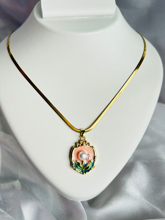Elegant Pearl Blossom Necklace